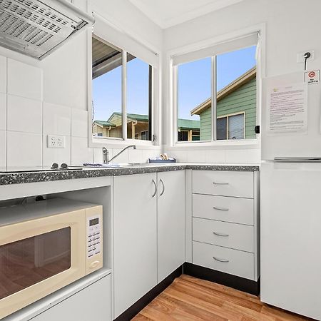 Lifestyle Villages Redhead Room photo
